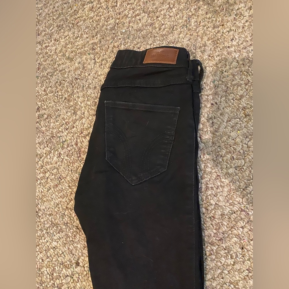 Black hollister jeans